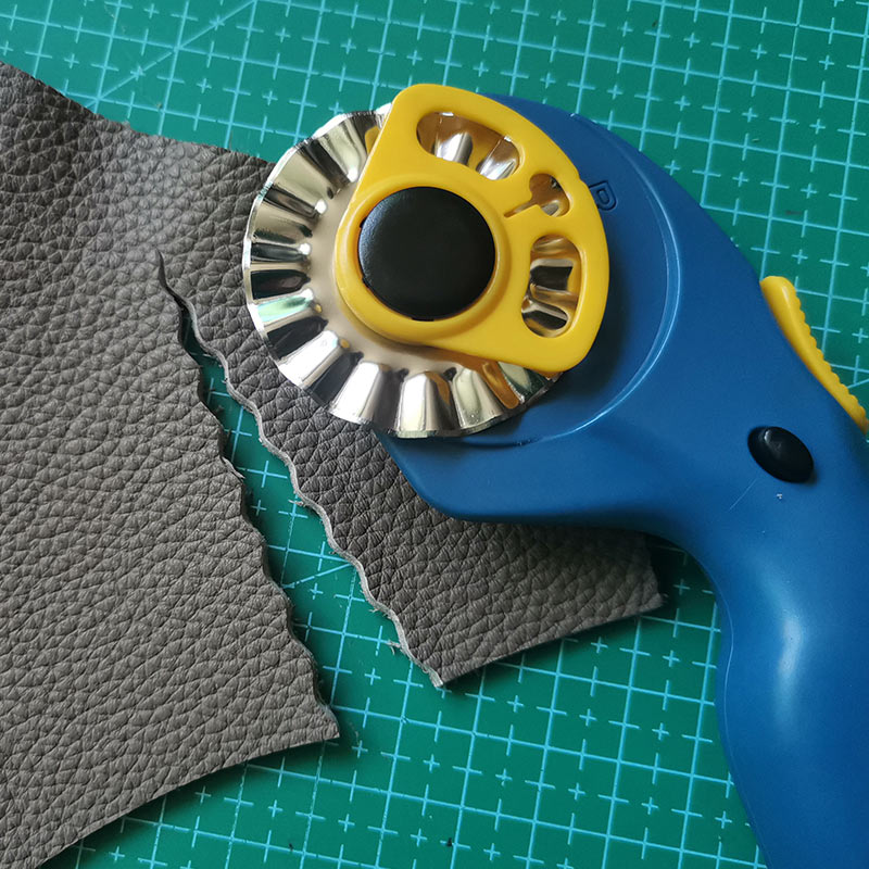 Rotary Cutter Patchwork Leathe - Sewing Tas 评论和价格